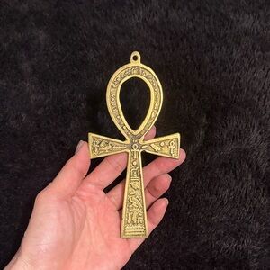 Antique Gold Ankh Pendant